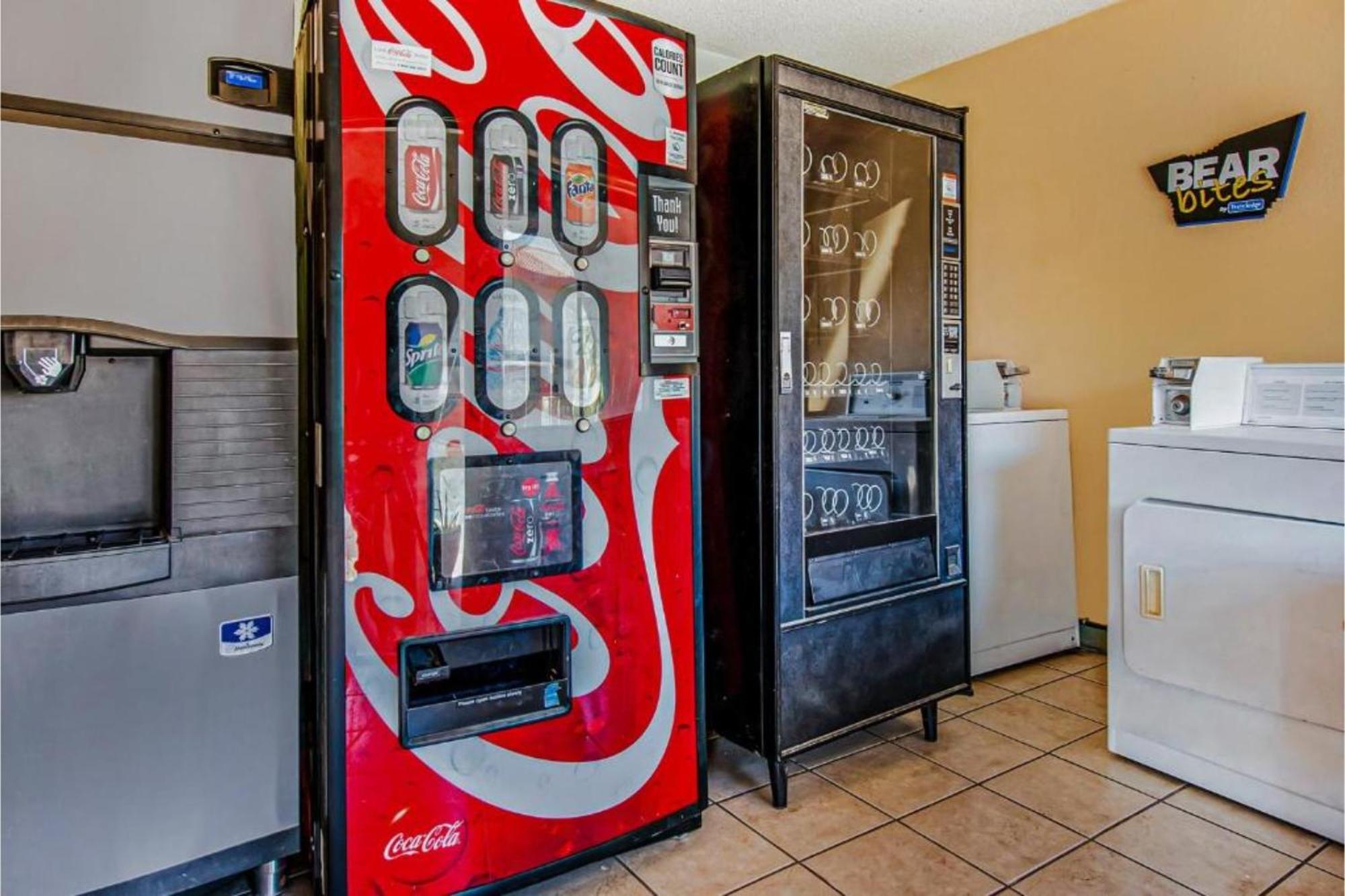 Hotel Europa Ridgecrest Kültér fotó